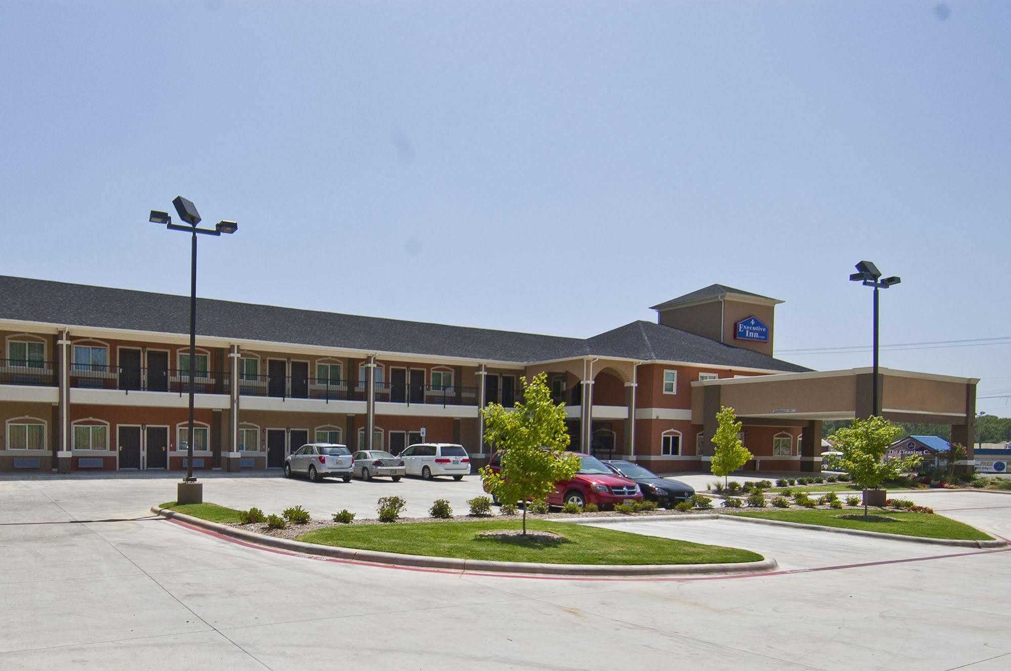 Executive Inn&Suites Tyler Exterior foto